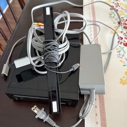 Black Wii With Games