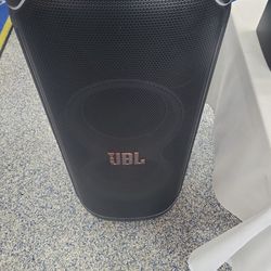 JBL party box ultimate