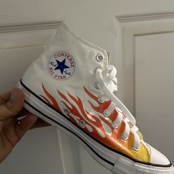 Converse Tennis Shoes 