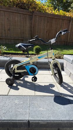 JoyStar Whizz Kid Children's Bike with Training Wheels