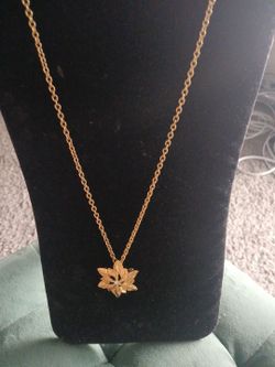 Napier gold vintage necklace