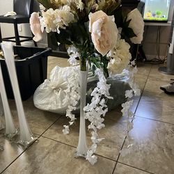 Flower Centerpiece / Wedding , Quince or Birthday