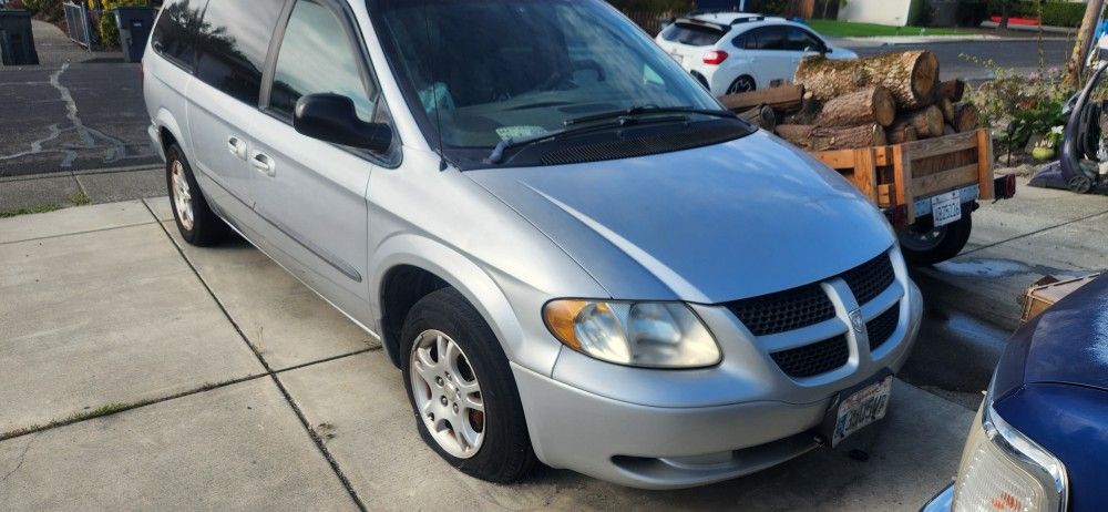2002 Dodge Grand Caravan