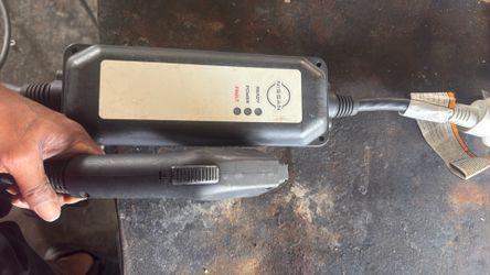 OEM Nissan EV Charger – J1772 – Works With Most Electric Cars