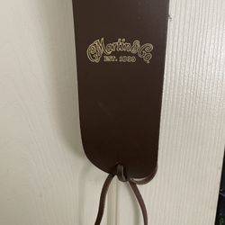 Martin  Leather Guitar Strap