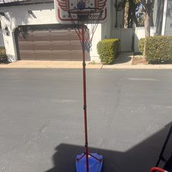 Kids adjustable basketball hoop