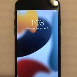 iPhone 7 32GB Unlocked For Any Carrier Space Gray!