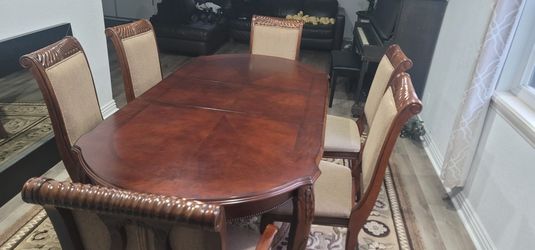 Dinning Table