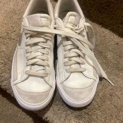 Nike Shoes 7.5 