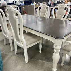 Farmhouse Dining Set - Table + 6 Chairs