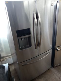 Kenmore stainless steel french door refrigerator - Free delivery