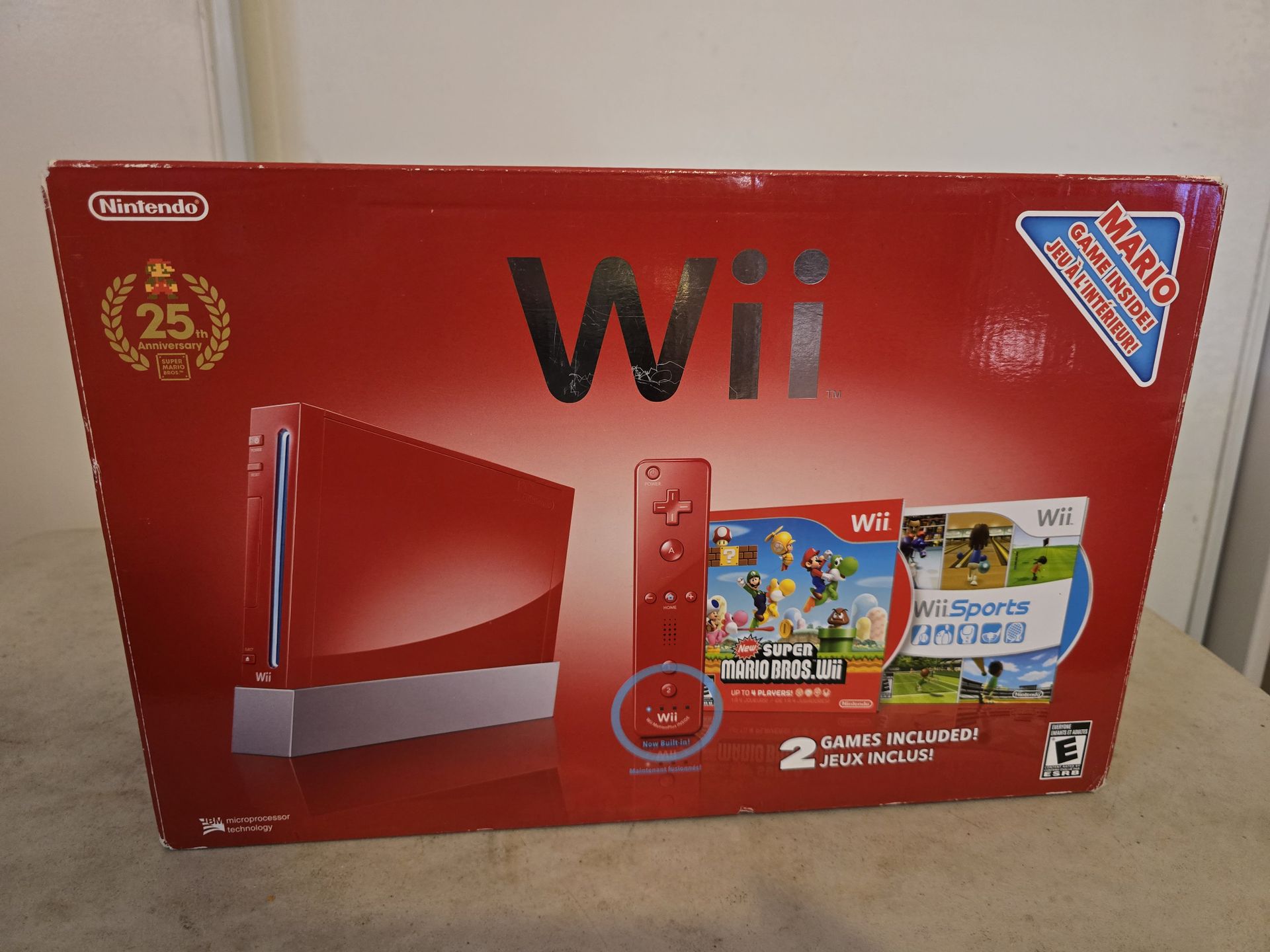 Nintendo Wii 25th Anniversary Limited Release Super Mario Bros Red Console (CIB)
