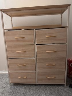 Bedroom Dresser with 8 Tier Drawers