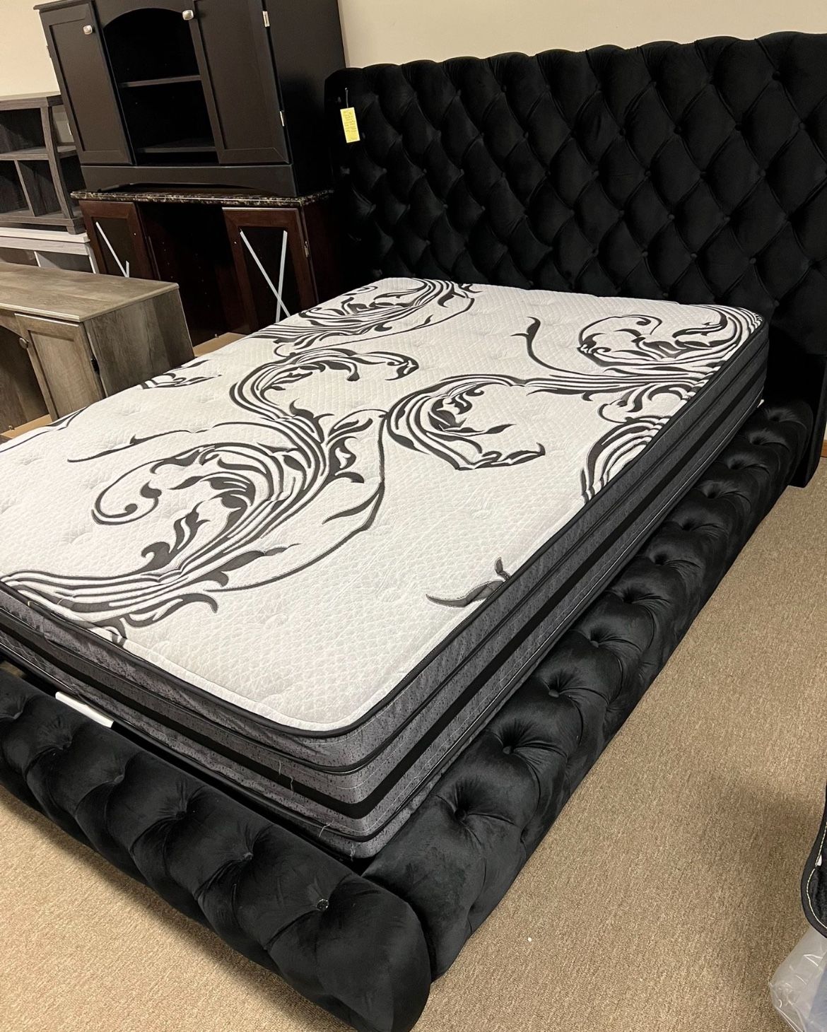 Deep Black Nice Bed!