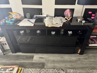 Full Size Black Metal Bed Frame w/ Headboard & Footboard – Excellent Condition