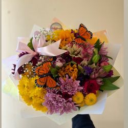 Mixed bouquets 