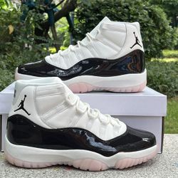 Air Jordan 11 WMNS “Neapolitan