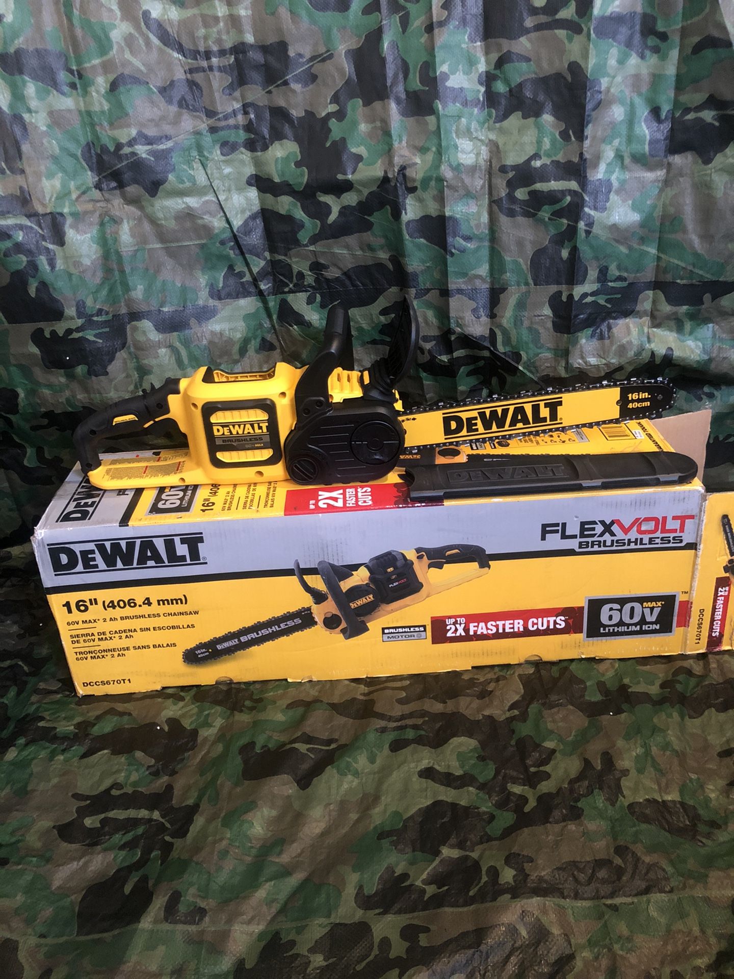 Dewalt Chainsaw 16” Flex Volt Brushless “tool Only”