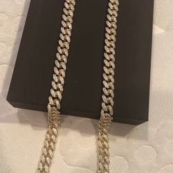 Cuban Link Gold Chain