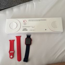 Apple Watch Series 8 With Extra Band