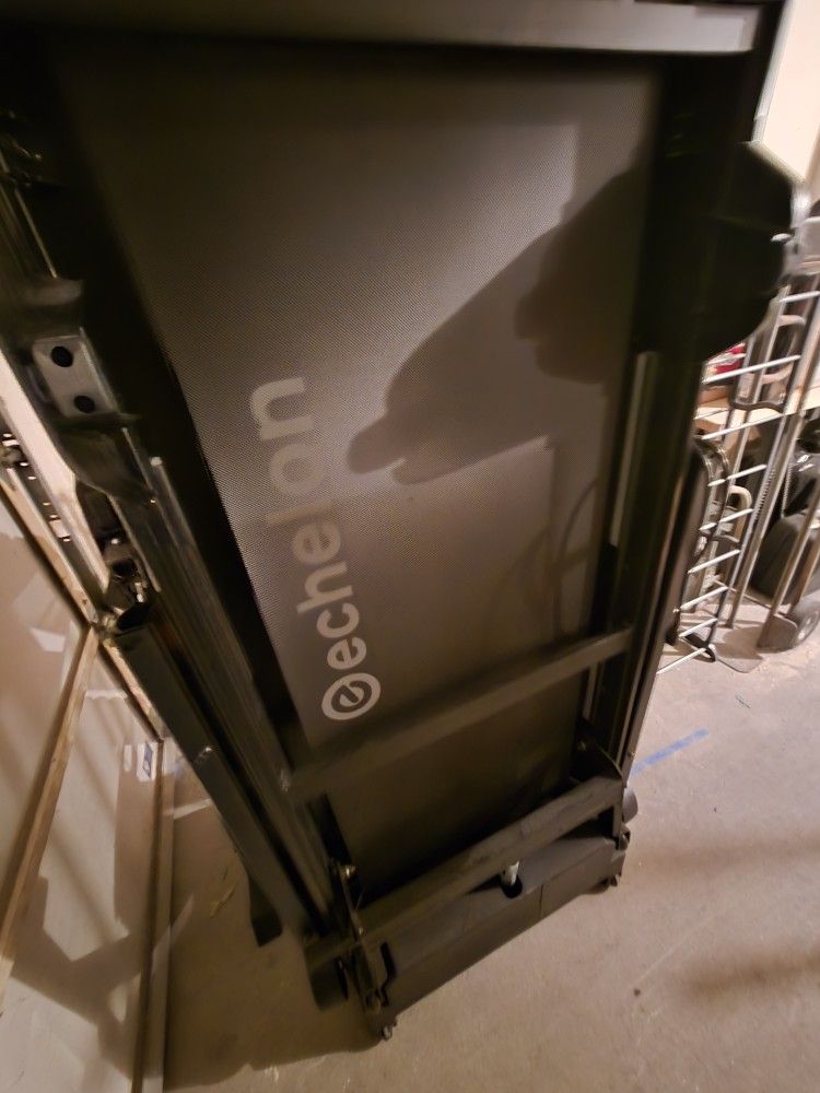 Echelon Stride 6 Treadmill