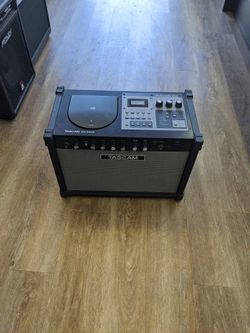 TASCAM GA-30CD Guitar Amp/CD Trainer Combo