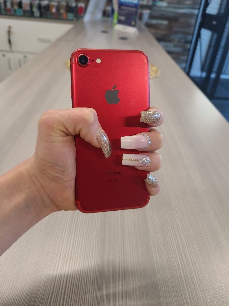 APPLE IPHONE 8 64GB UNLOCKED. FREE SMARTWACH/ HEADPHONES. PAY $1 TODAY REST IN PAYMENTS. NO CREDIT NEEDED FINANCING