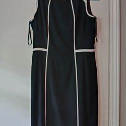 White House Black Market Sheath Classic Black Dress Size 4