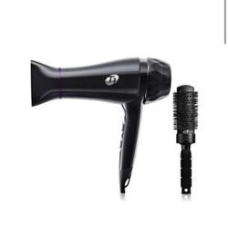 ‼️BRAND NEW BLACK T3 Featherweight Luxe 2i WITH NO BRUSH‼️FOR SALE 150$ OR BEST OFFER🚚DELIVERY🚚✅