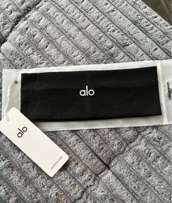 Alo headband