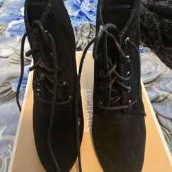 Michael Kors New Wedge Bootie Size 8 Black