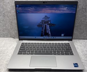 Dell Latitude 5431 14” 12 Core i7 12th Gen 16GB DDR5 512 GB Win 11 Pro Business Grade Laptop