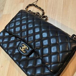 Chanel Handbag Classic Jumbo
