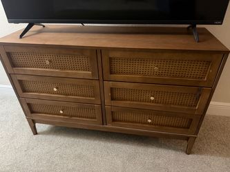 6-Drawer Dresser