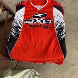 Brand new size small, riding shirt I bought it for off-road, but never wore it