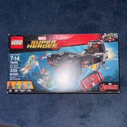 LEGO Marvel 76048 Iron Skull Sub Attack