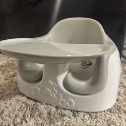 Bumbo W/ Tray