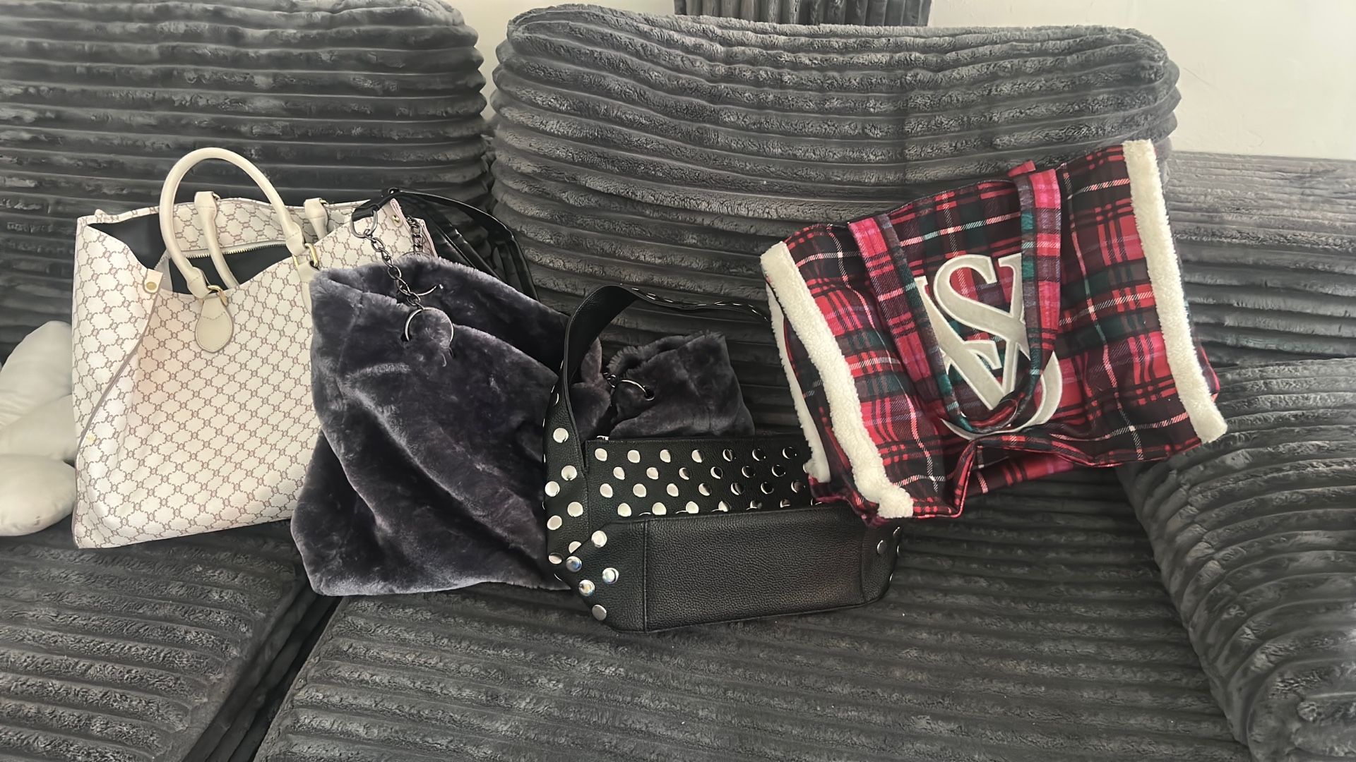 Tote Bags (4 Various Styles)