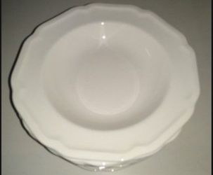 8 MIKASA 9 1/4 in. SOUP PASTA  BOWLS ULTIMA+ SUPER STRONG FINE CHINA HK400 ANTIQUE WHITE 