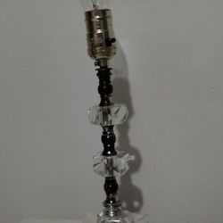 MID CENTURY LUCITE  - MARBLE BEDSIDE/ DESK LAMP 12"