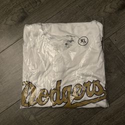 Dodgers Gold Player Jersey (Hernandez)