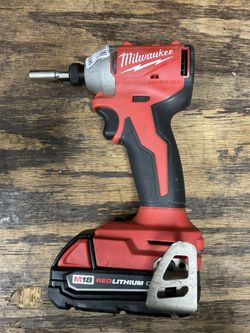 Milwaukee Impact Driver 
