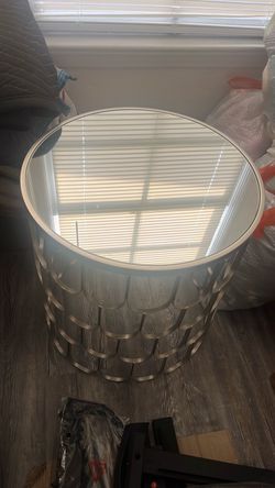 Cute side coffee table