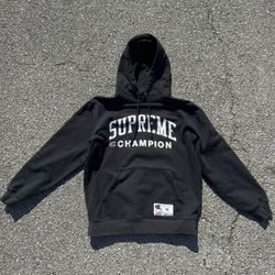 Supreme x Champion Hoodie