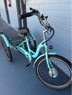 MOONCOOL electric tricycle for adults