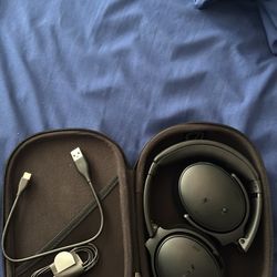 Bose Quietcomfort Headphones