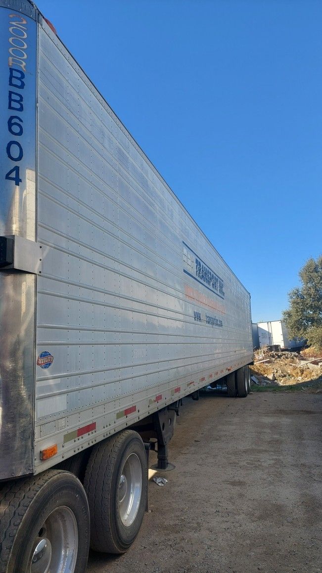Utility 53' Reefer Trailer