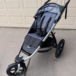 Thule Urban glide 2 jogging stroller