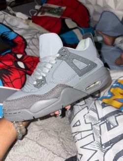 Jordan 4s