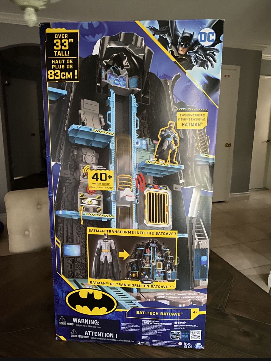Batman Bat-Tech Cave